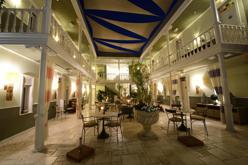 Marge Hotel Cesme Exterior foto